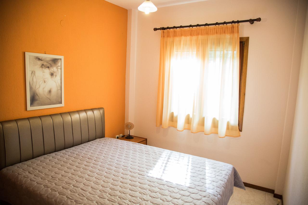 Elena Apartments & Studios Вурвуру Экстерьер фото