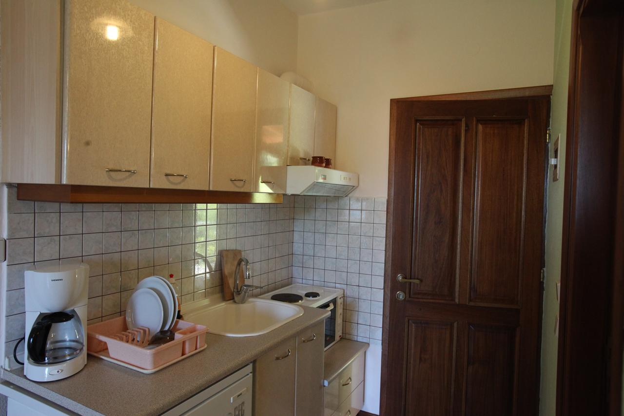 Elena Apartments & Studios Вурвуру Экстерьер фото